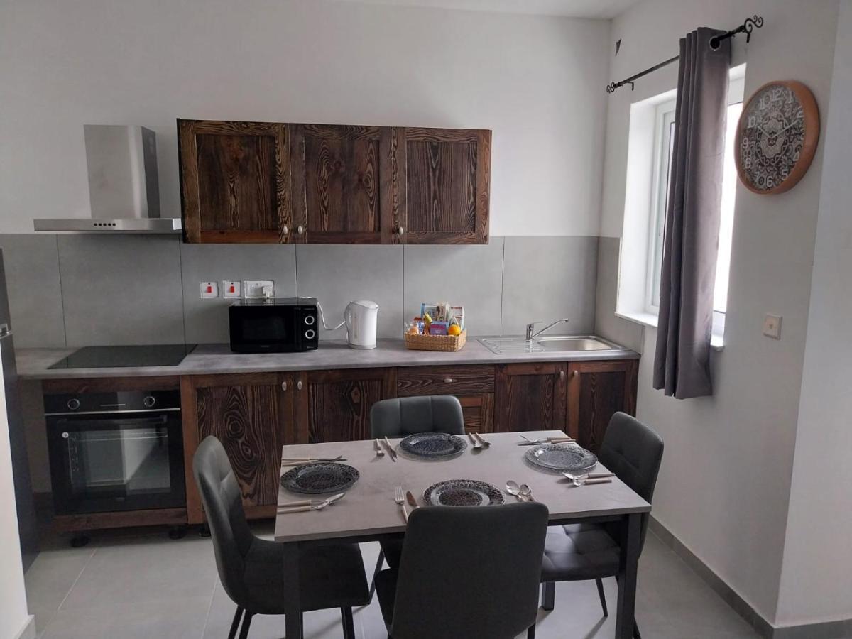 St Gaetans Studio Apartment 6A Hamrun ภายนอก รูปภาพ
