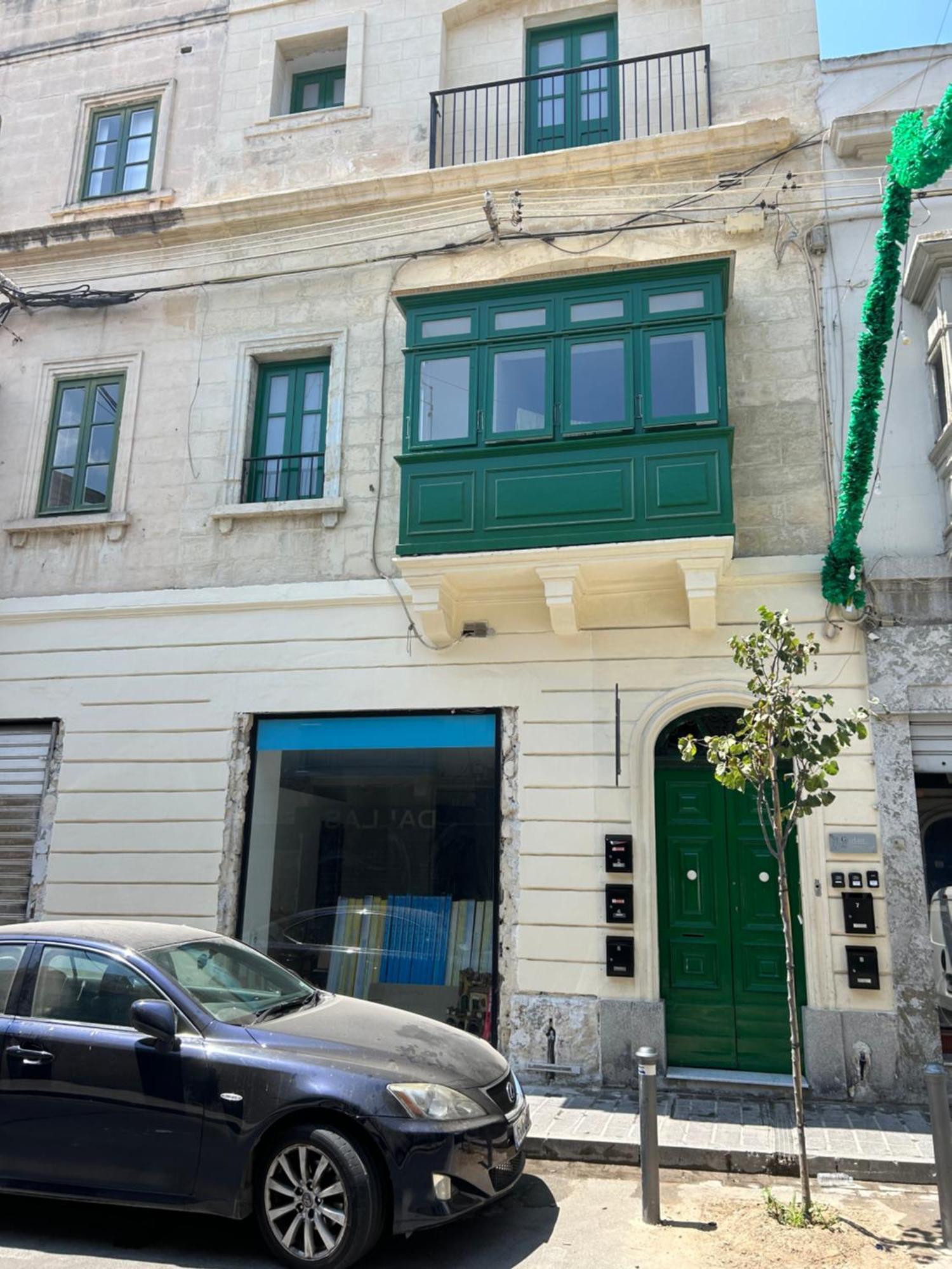 St Gaetans Studio Apartment 6A Hamrun ภายนอก รูปภาพ