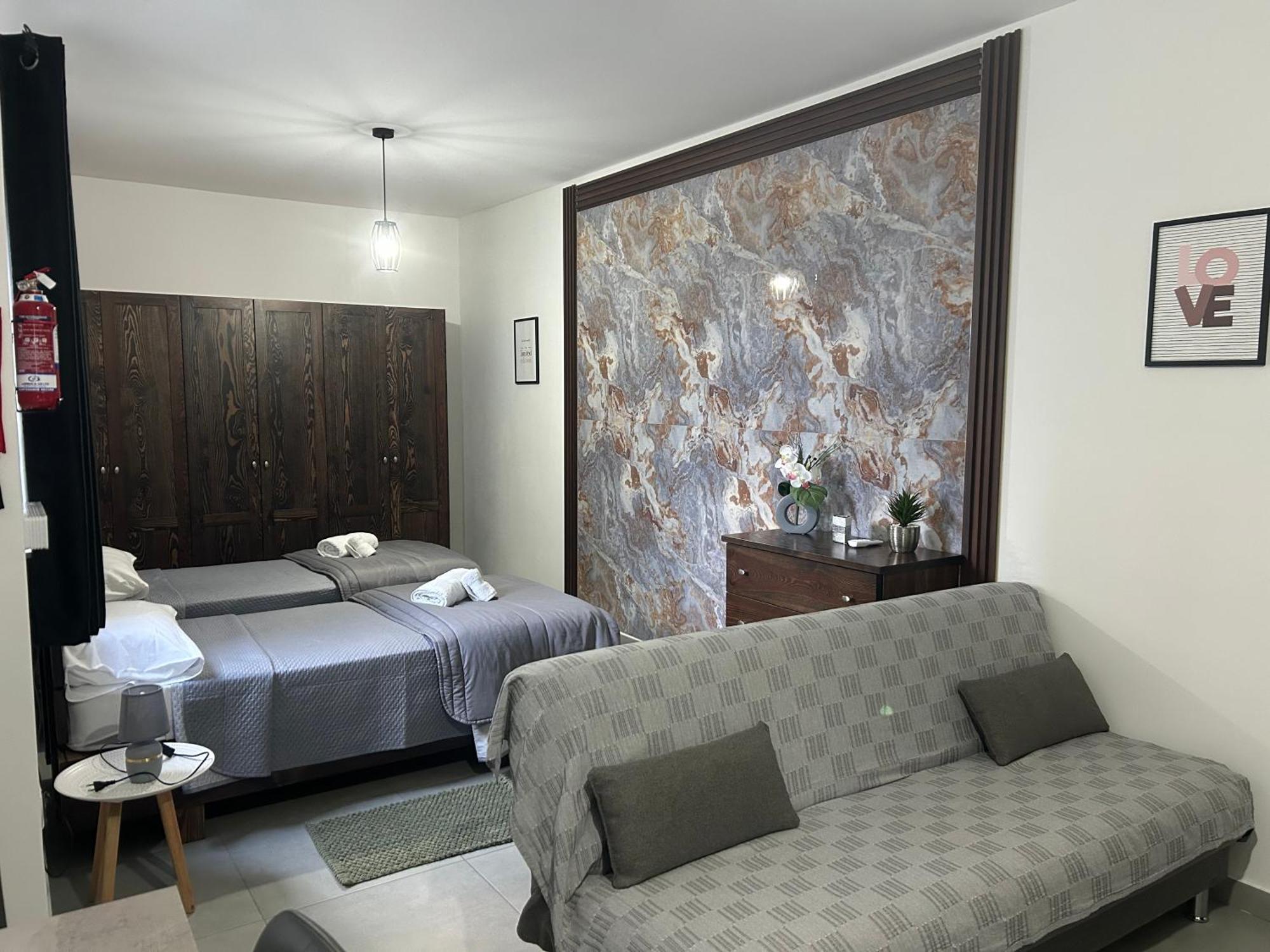 St Gaetans Studio Apartment 6A Hamrun ภายนอก รูปภาพ